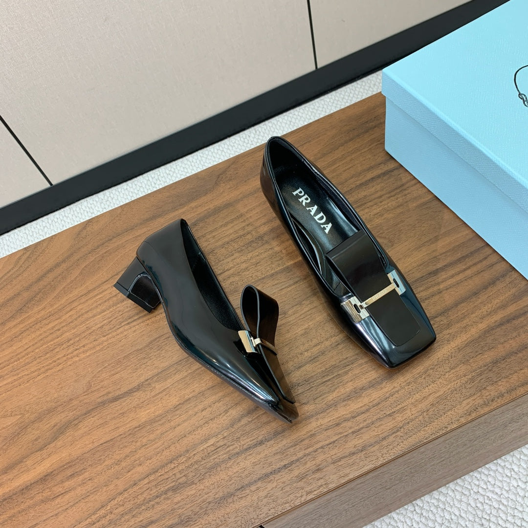 Prada Mary Jane 4.5cm Black Glossy Leather 896183