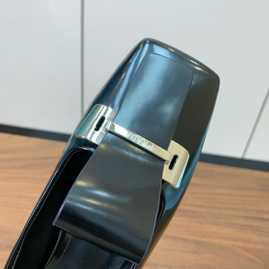 Prada Mary Jane 4.5cm Black Glossy Leather 896183