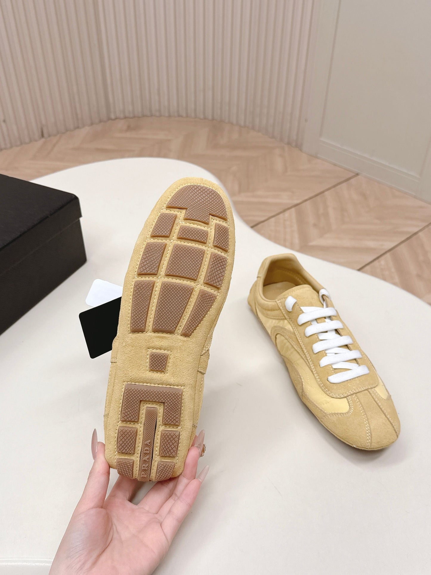 Prada 26ss German Training Light Brown Suede Re Nylon 644211