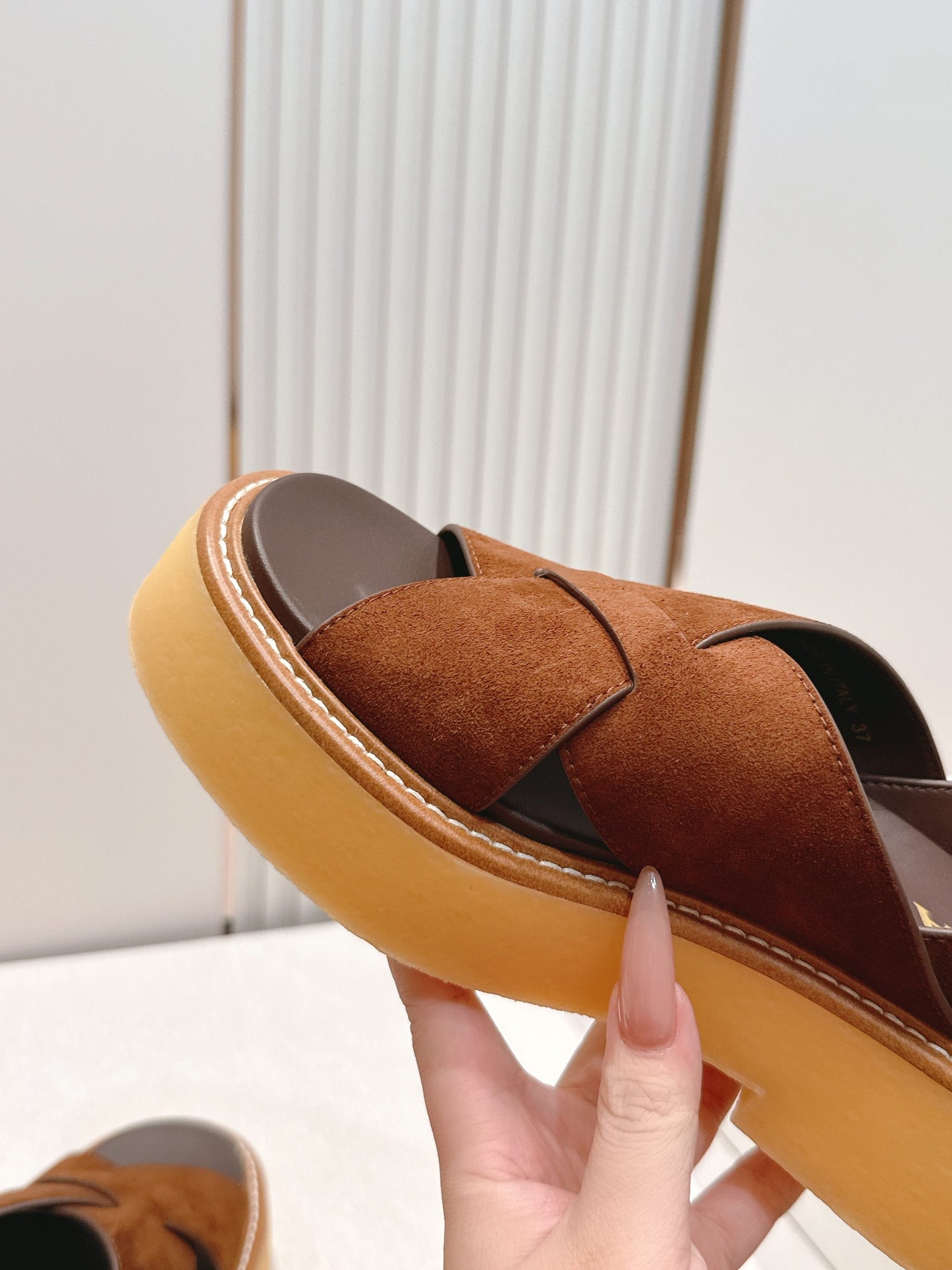 Prada 26s Sandals Cocoa Brown Suede 838141