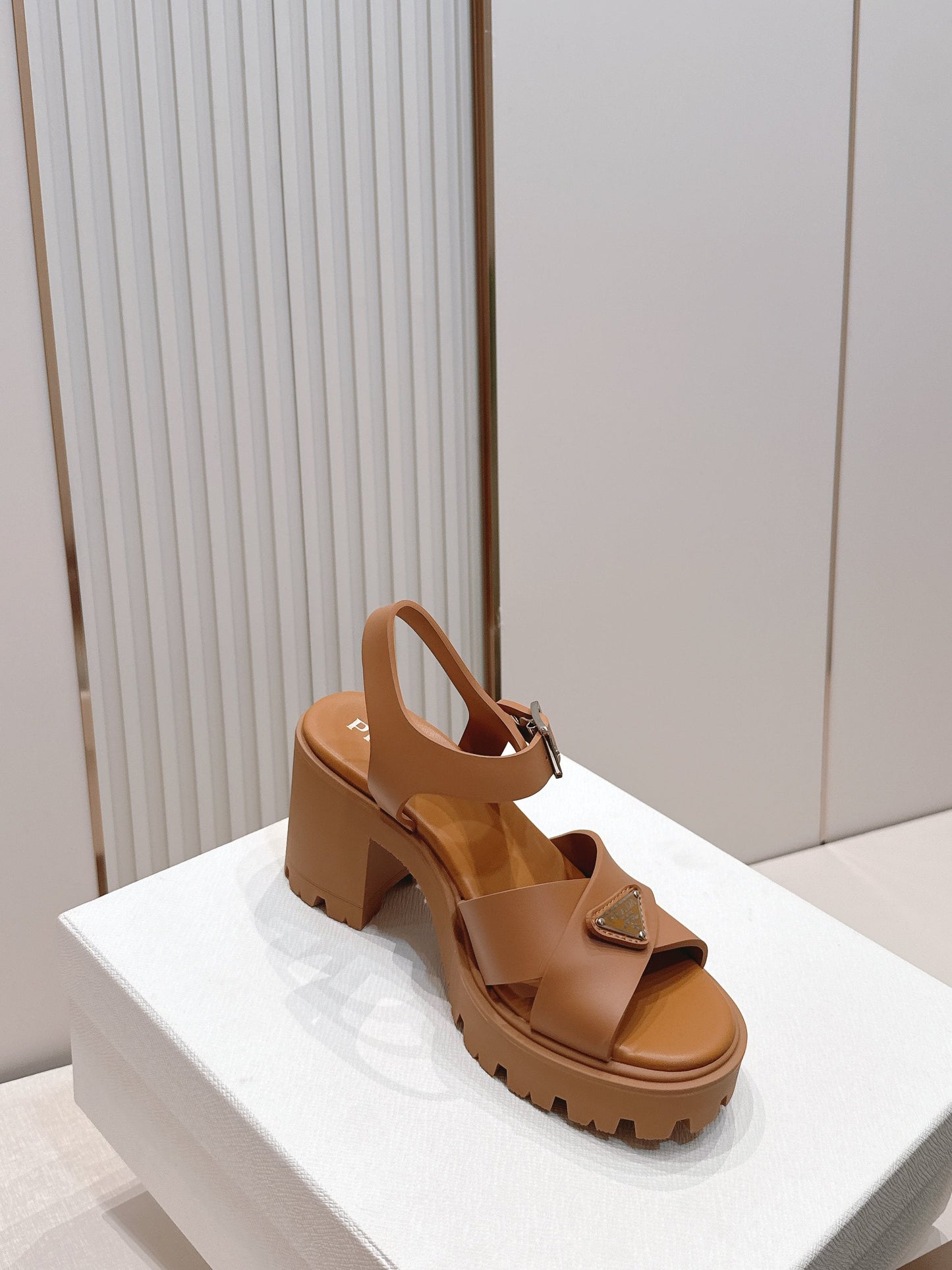 Prada 26s Monolith Sandals Tan Brown Rubber 838140