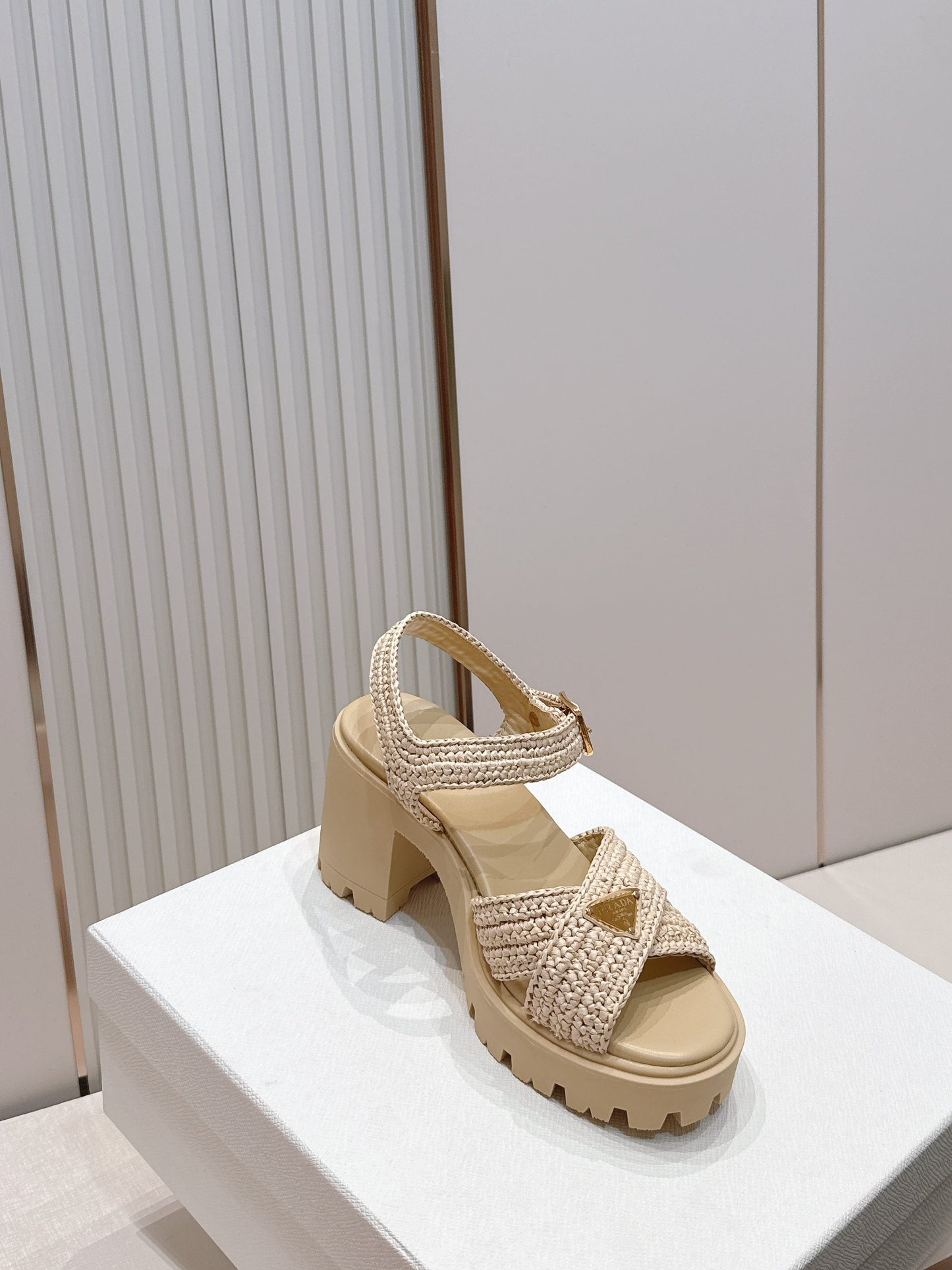 Prada 26s Monolith Sandals Beige Raffia Rubber 838136