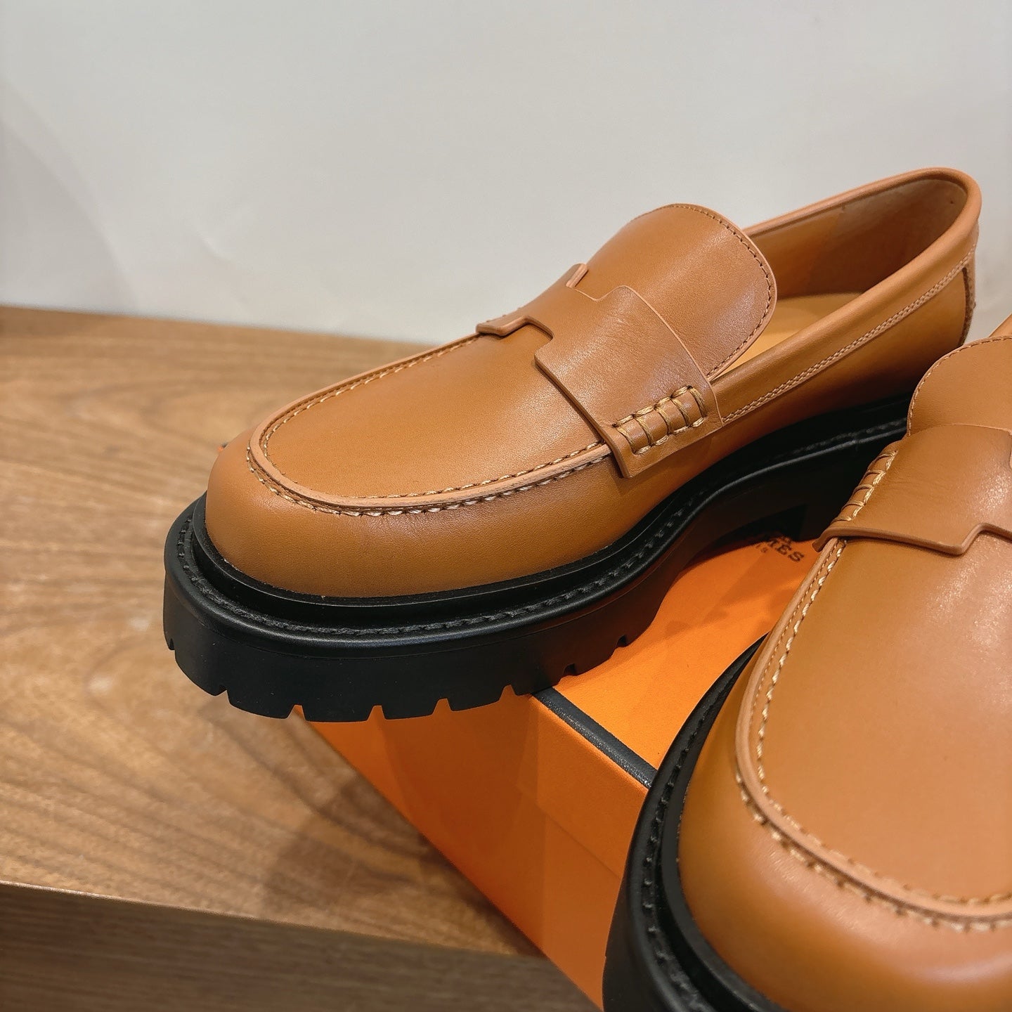 HM 26ss Loafers Brown Calfskin 638433