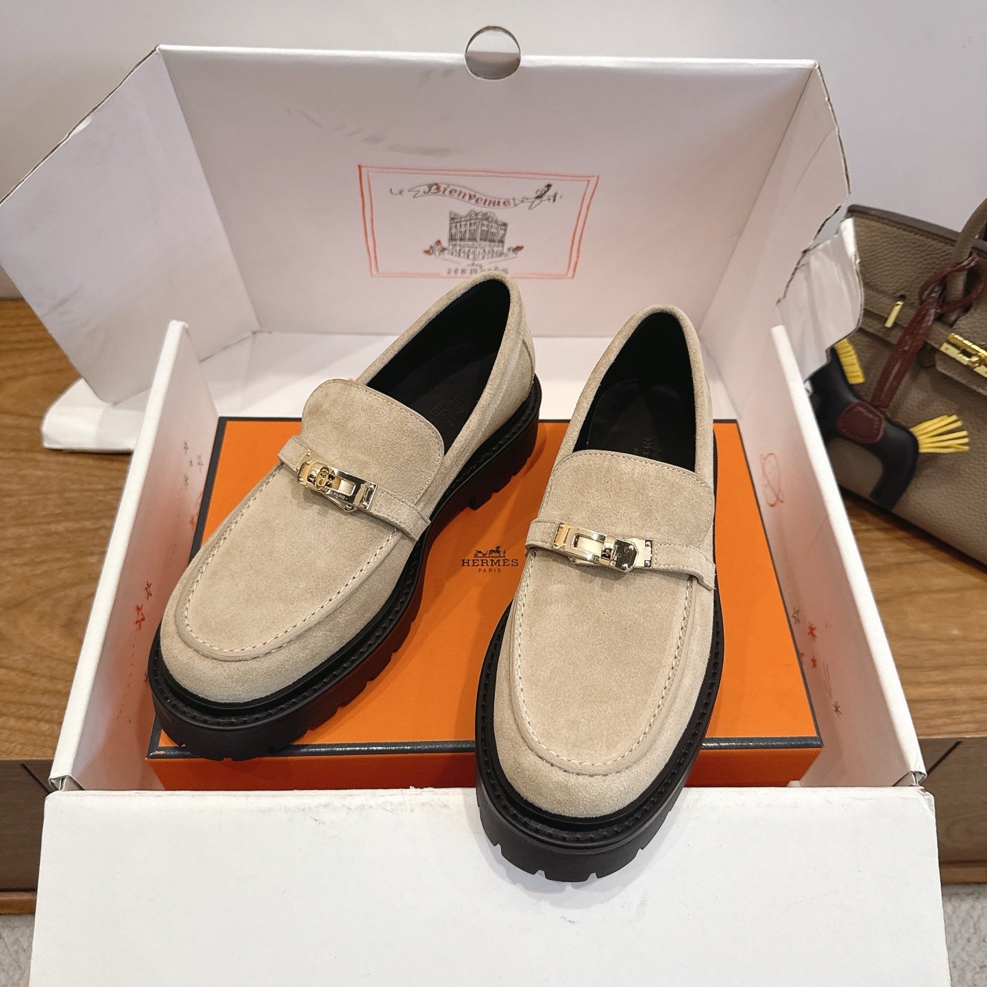 HM 26ss Loafers Beige Black Suede Calfskin 638440