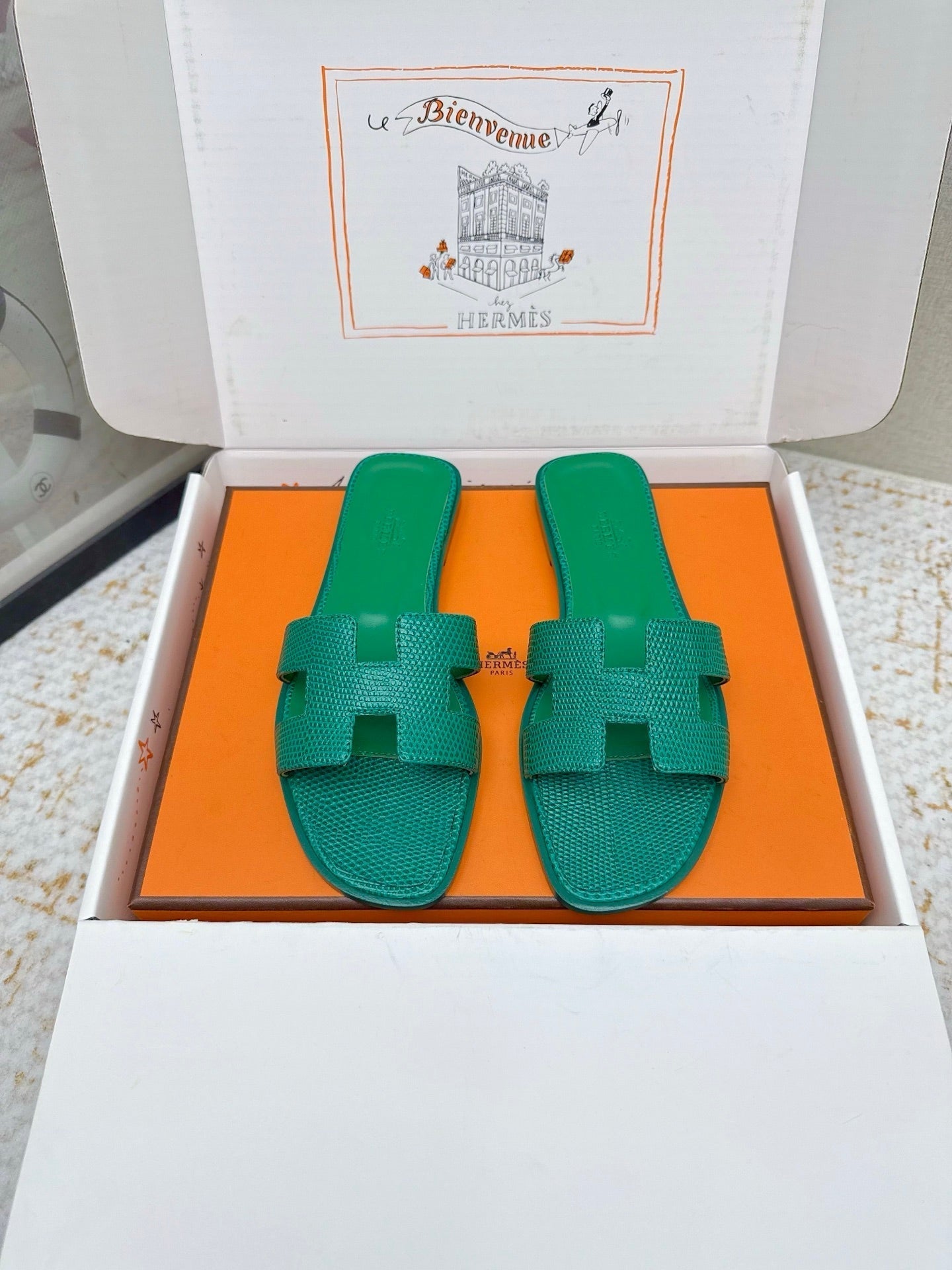 HM 26ss Oran Sandals Dark Green Cowhide 625049