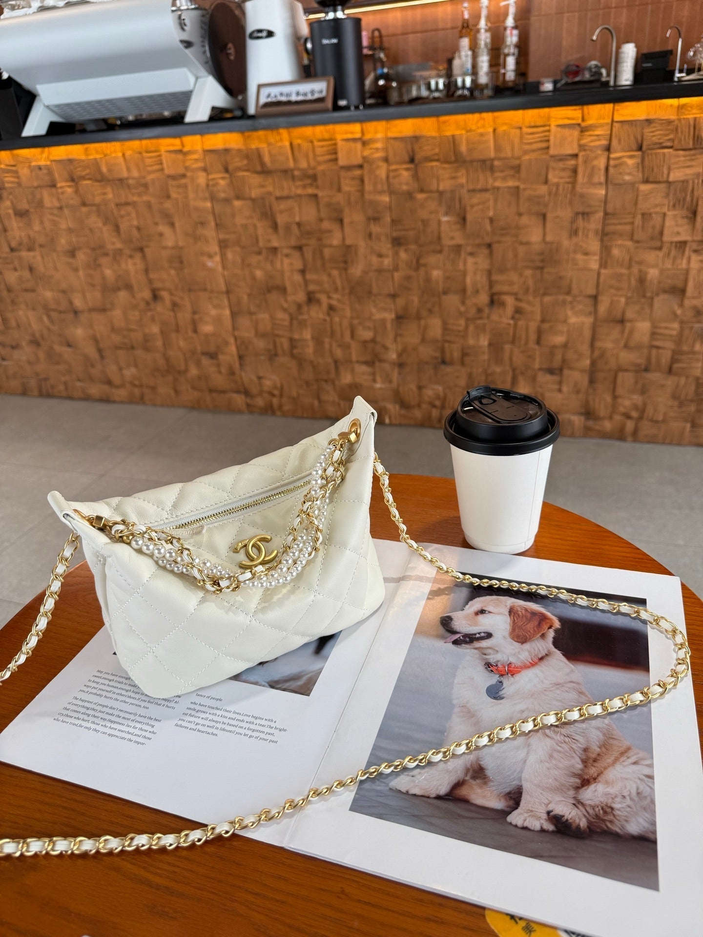 Chanel Kelly 2026 Pearl Chain Lunch Box 23.5 White Sheepskin