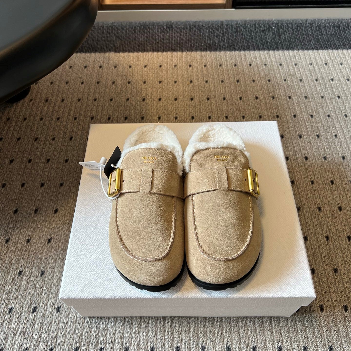 Prada 26s Clogs Desert Suede Suede Shearling 971698