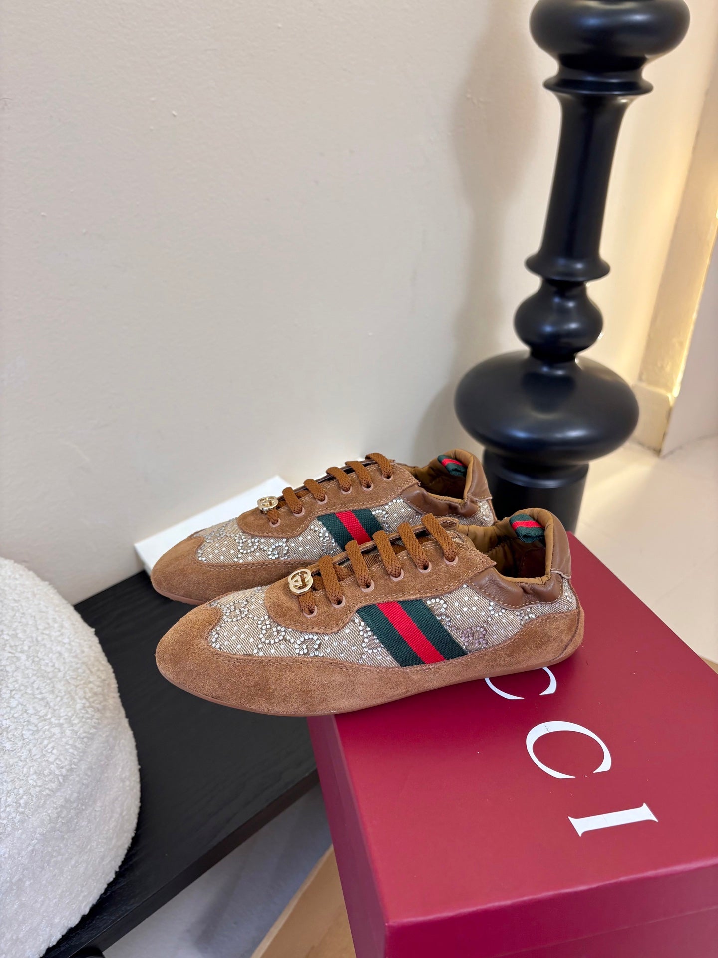 GG 26 Casual Sneakers Brown Cowhide Suede Rhinestones 627230