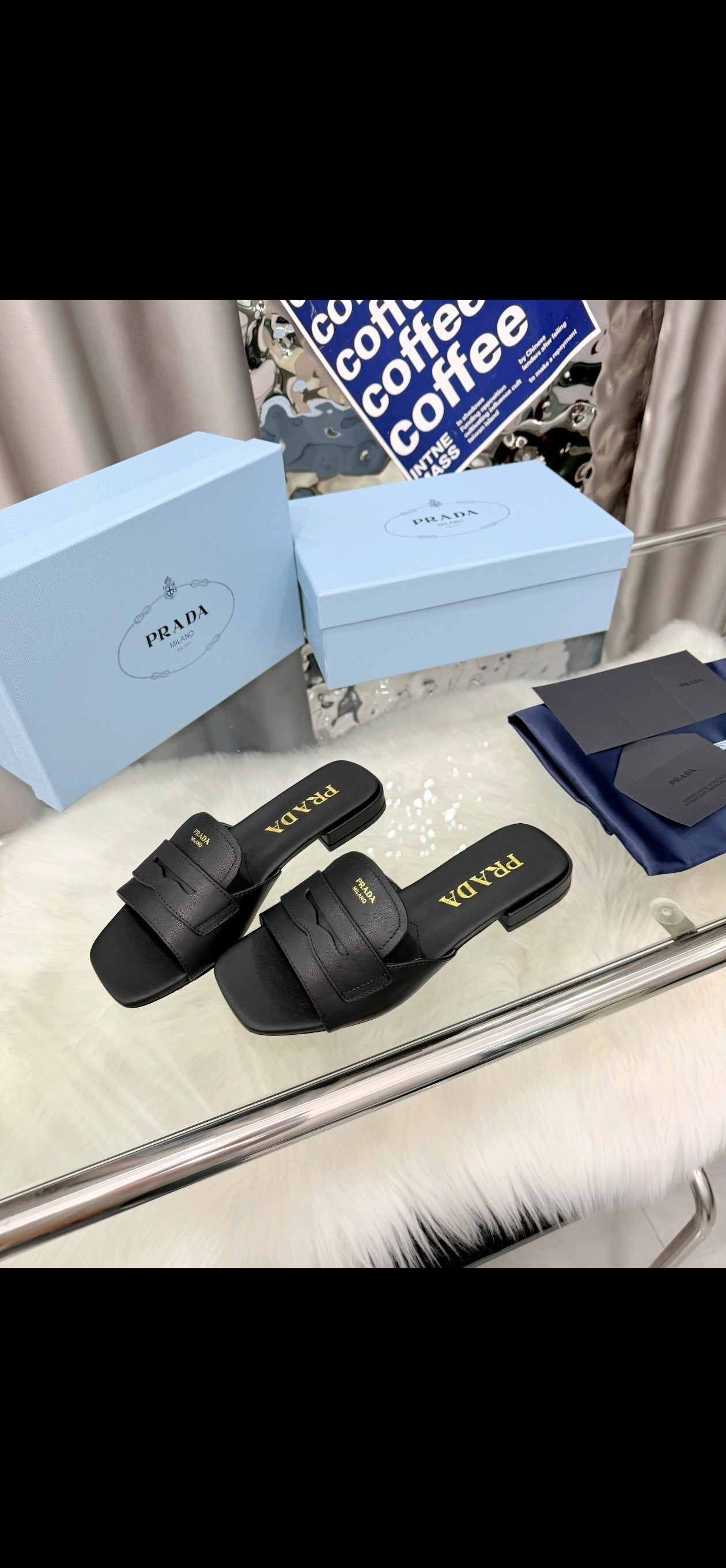 Prada 26SS Sandals 10mm  Black Leather 564171