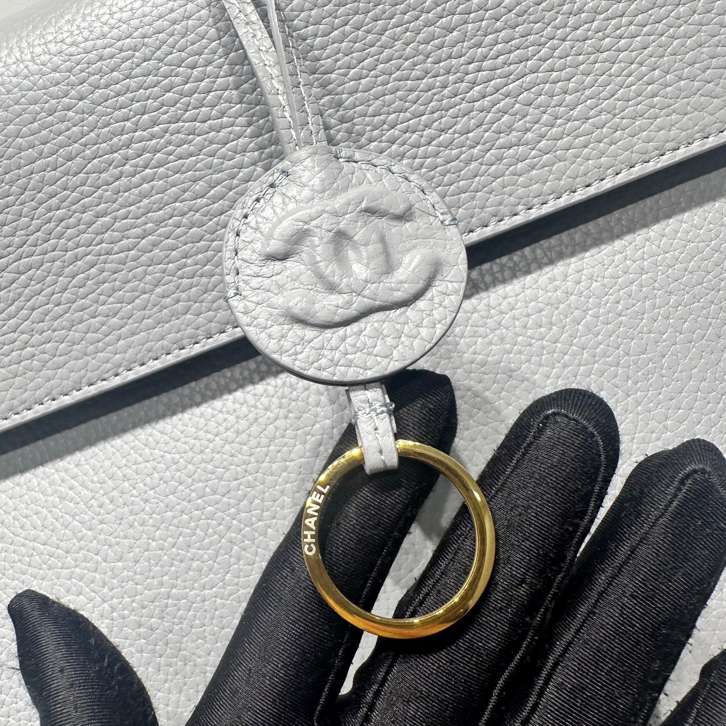 Chanel 2026 Large Shopping Bag 43cm Light Grey Grained Calfskin 363705
