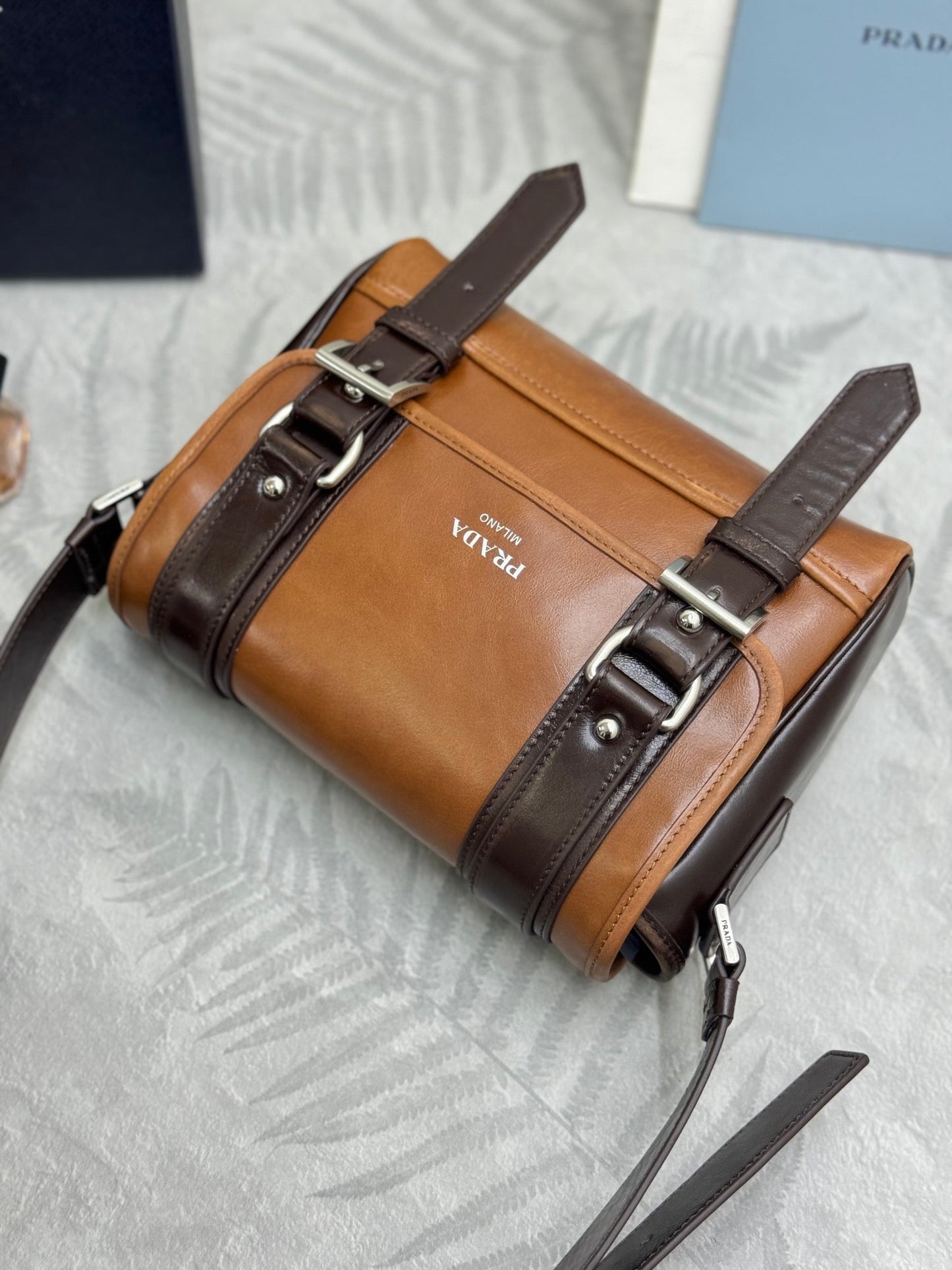 Prada 25AW Men's Saddle Bag 22 Coffee Camel Leather