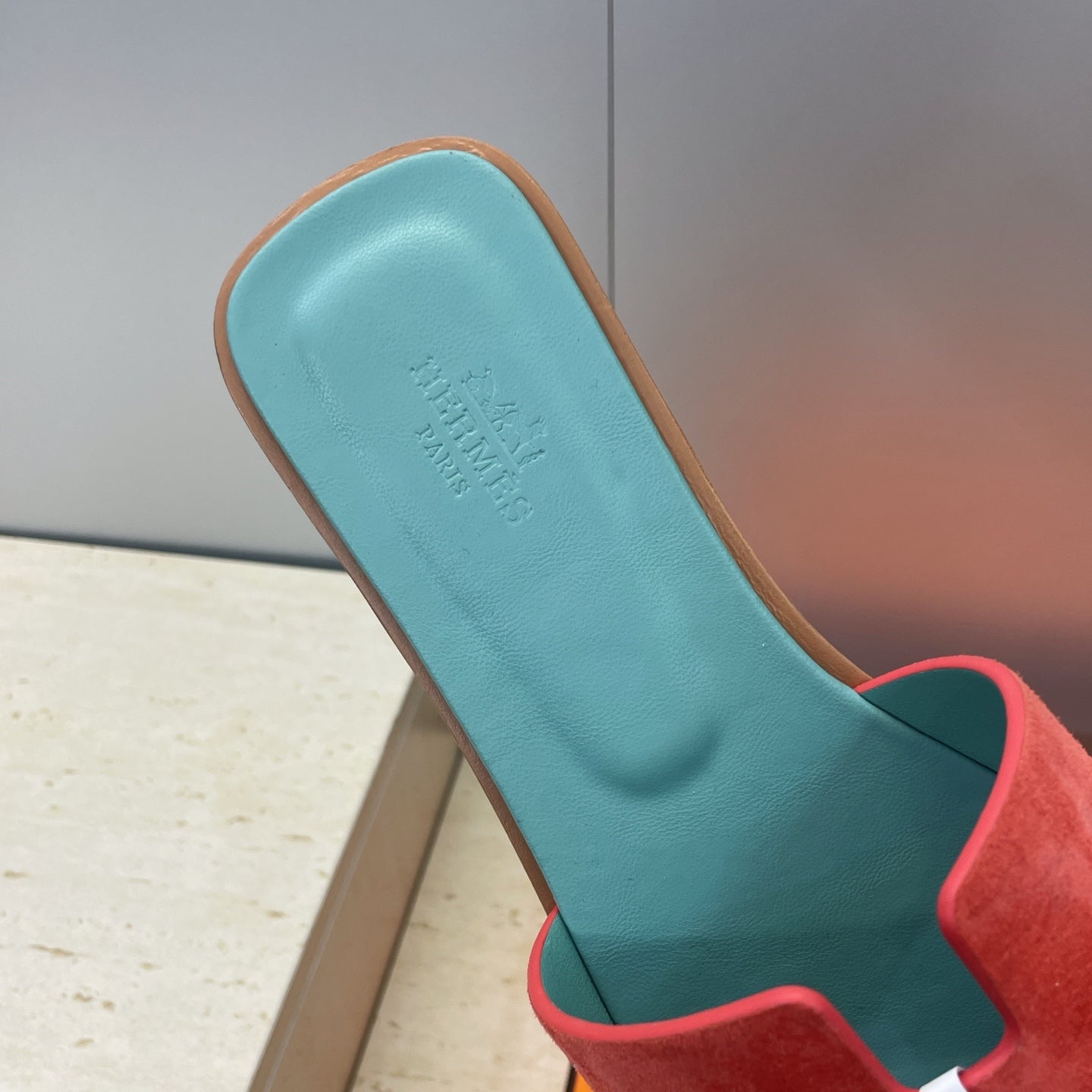 HM 26ss  Oran Sandals Turquoise Red Suede Cowhide 607206