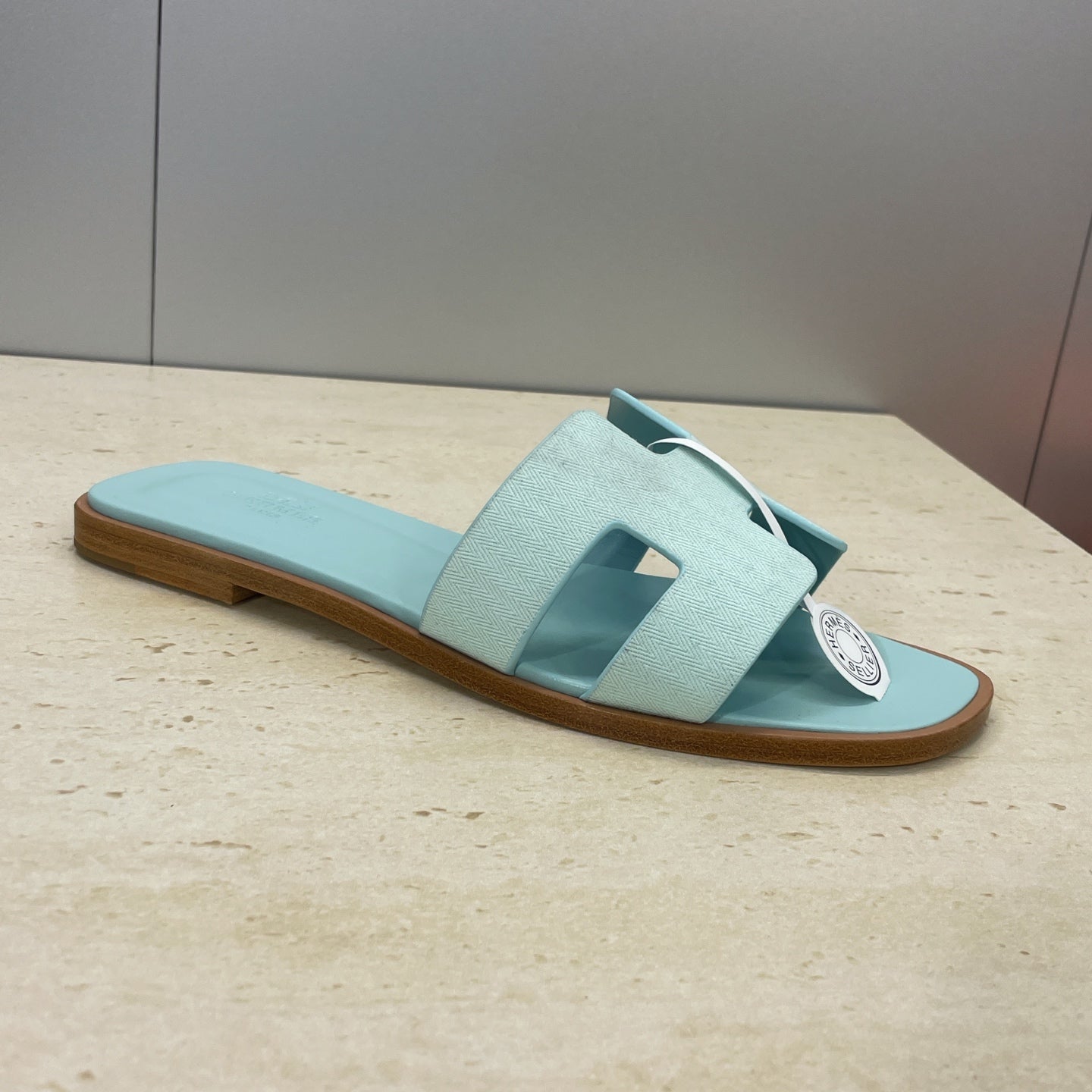 HM 26ss Oran Sandals Light Sky Blue Calfskin 607233
