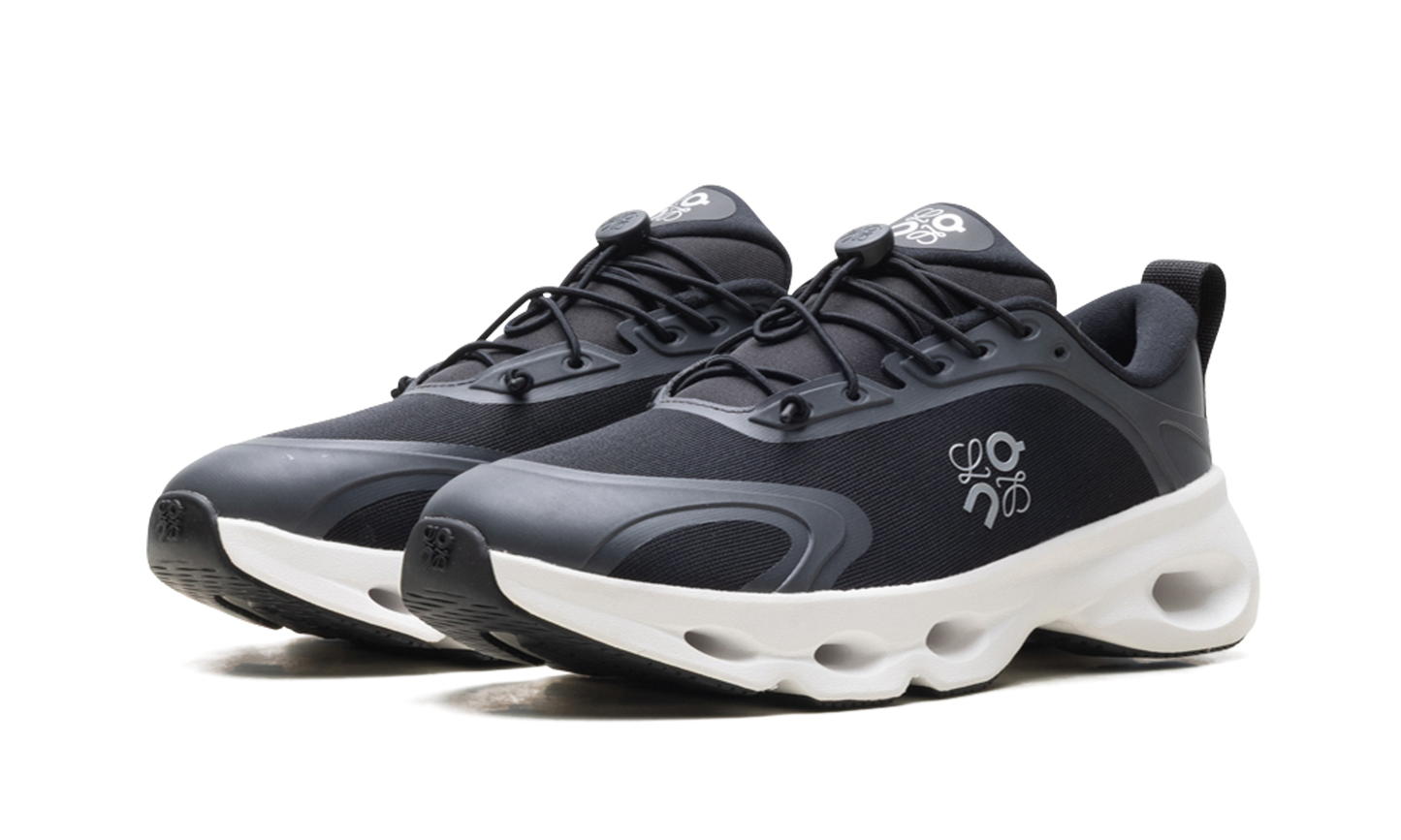 Cloudsolo WMNS "LOEWE - Black White" 3WF30600299