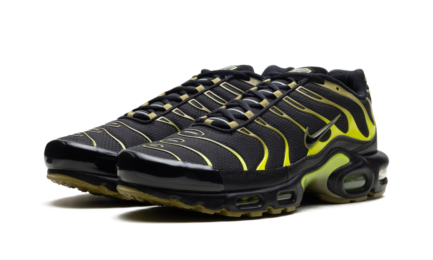 Air Max Plus "Green" DM0032 010