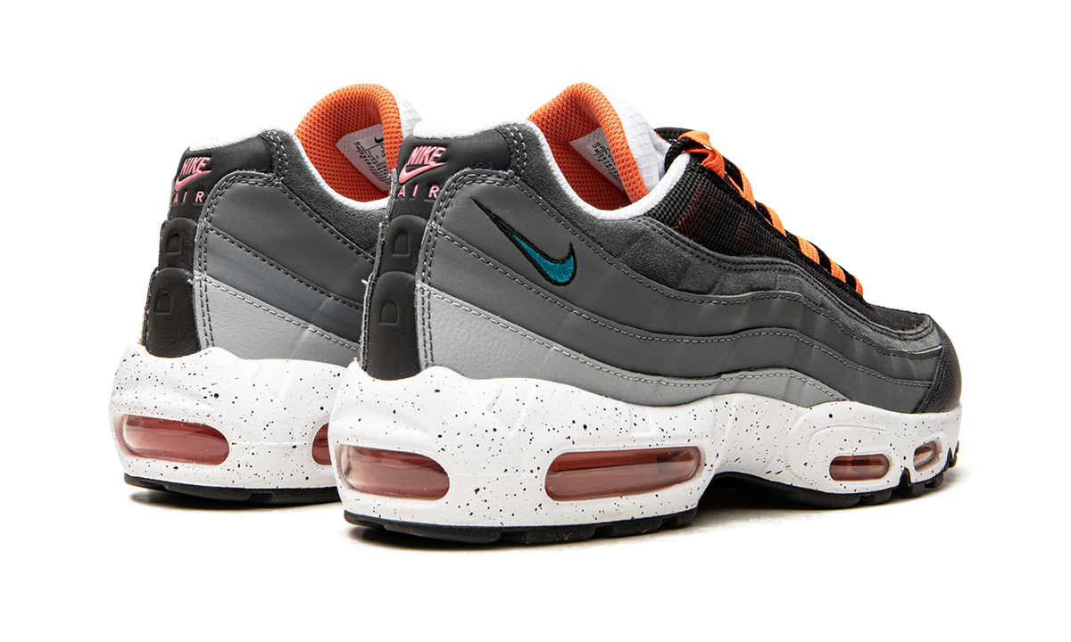 Air Max 95 "Black Speckled" CZ0191 001